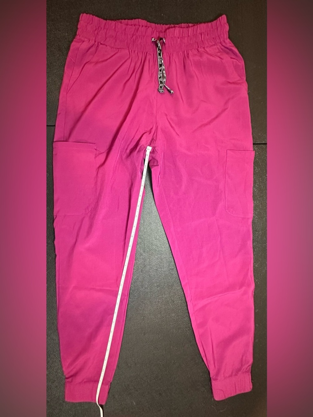 NWOT Women's Fuchsia Jogger scrubs with Drawstring Waist